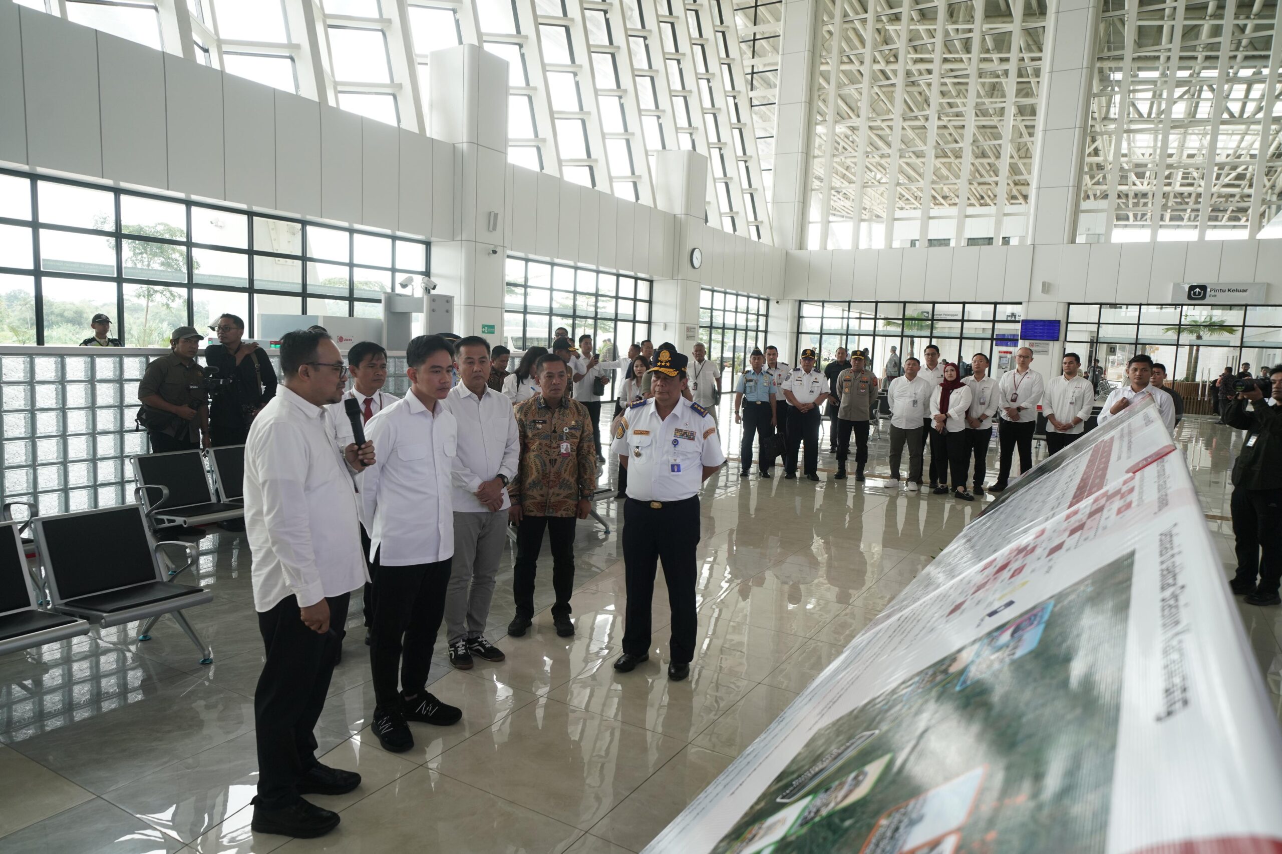 Pemerintah Targetkan Stasiun Kereta Cepat Karawang Beroperasi Akhir Desember 2024 Defacto Id